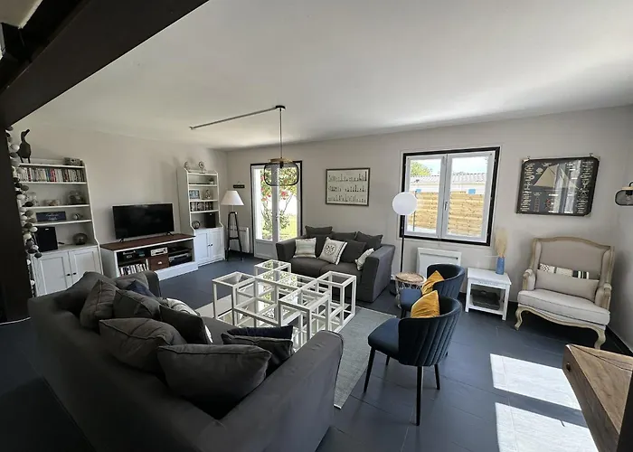 - Pont Mahe - 300m - 8 Personnes * Assérac