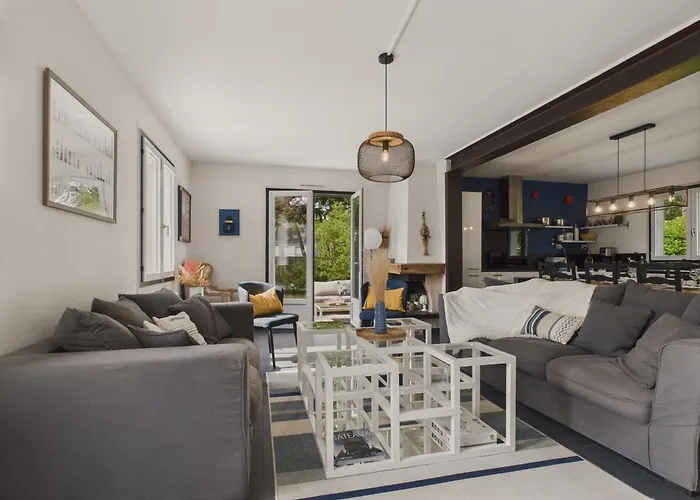 - Pont Mahe - 300m - 8 Personnes * Assérac